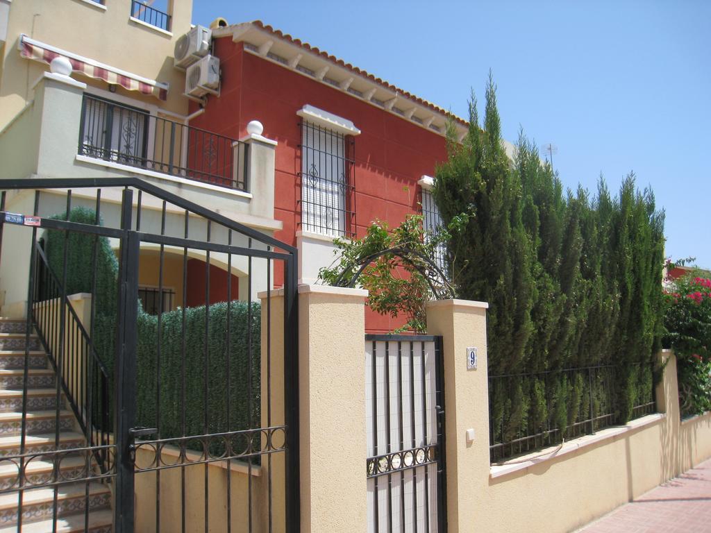 Bungalow Altos De La Bahia 托雷维耶哈 客房 照片