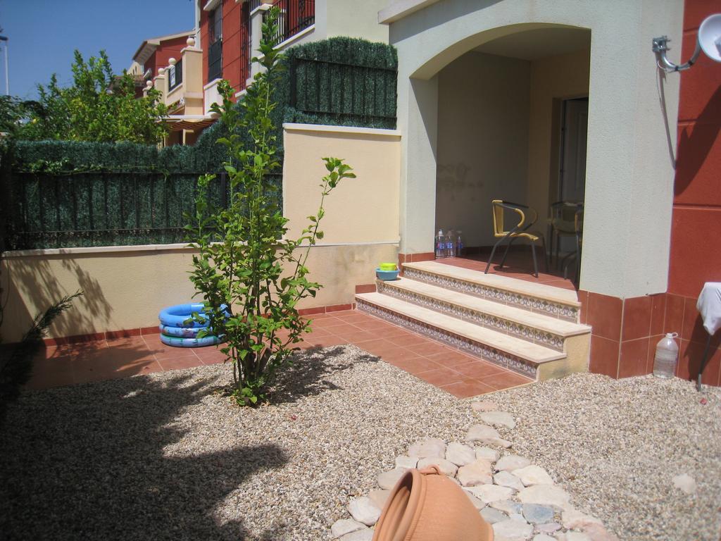 Bungalow Altos De La Bahia 托雷维耶哈 客房 照片