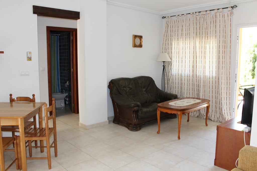 Bungalow Altos De La Bahia 托雷维耶哈 外观 照片